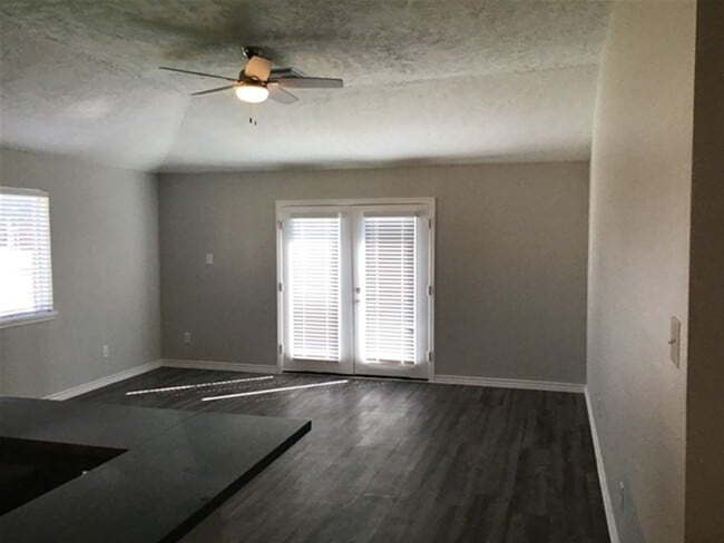 Foto del edificio - 5026 Chase Stone Dr