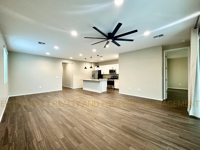 Building Photo - 6514 E Via Arroyo Azul