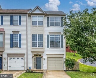 Building Photo - 16877 Jed Forest Ln