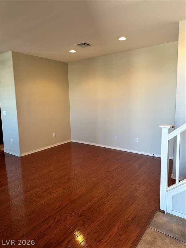 Foto del edificio - 4022 Sparrow Rock St