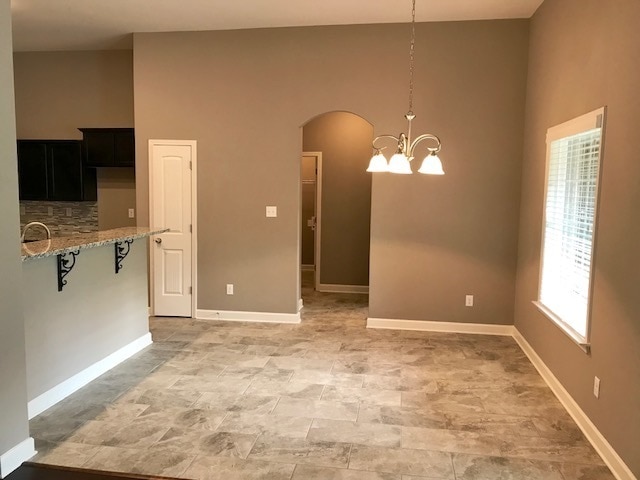 Foto del edificio - CourtlyCircleWest8565