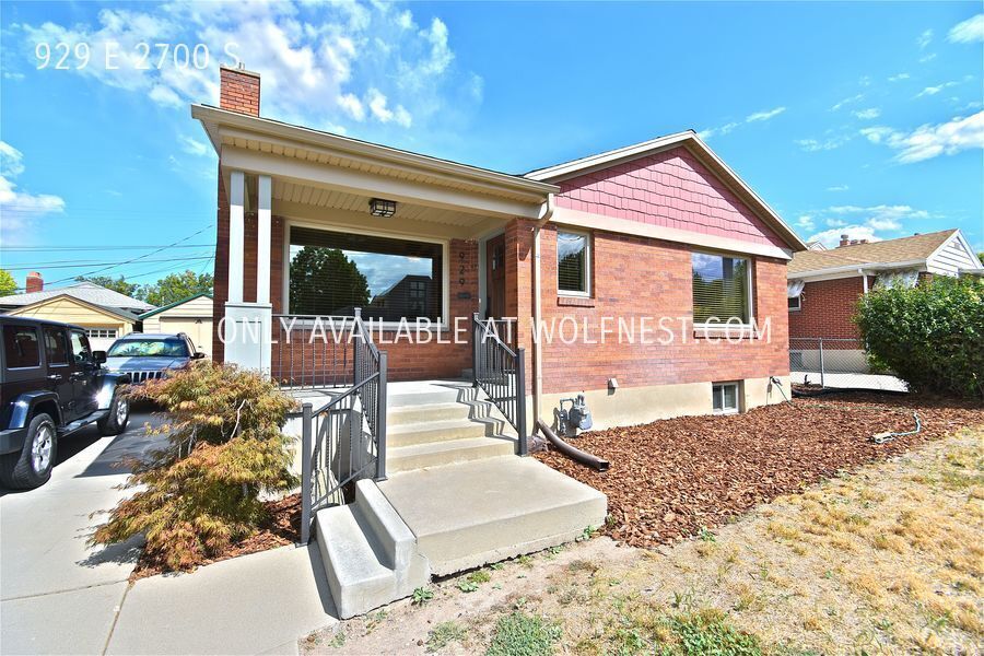 Primary Photo - Gorgeous 3 Bed Sugarhouse Bungalow!