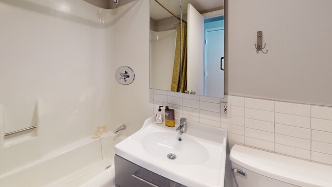 Building Photo - 12 Stoneholm St