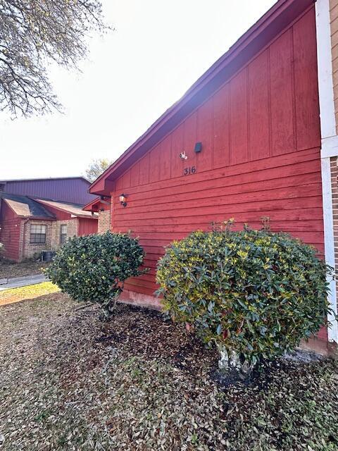 Building Photo - 316 Davenport Ct