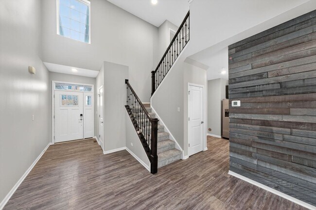 Foto del edificio - 1675 Kraft Ave