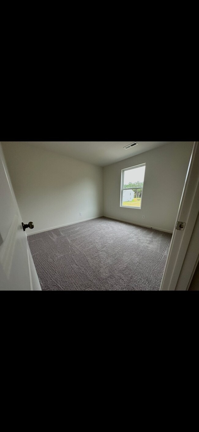 Building Photo - 3336 Danfield Dr