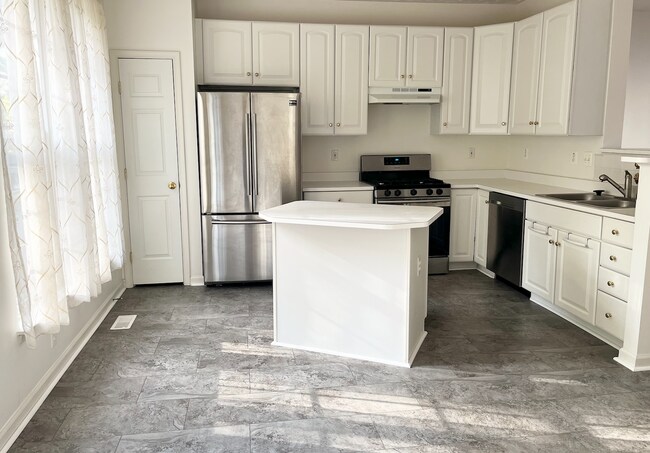 Foto del edificio - Stunning 3-bedroom, 2.5-bathroom home located in the desirable Abingdon, MD