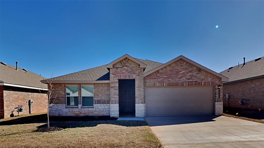 Foto principal - 2904 Firefly Dr