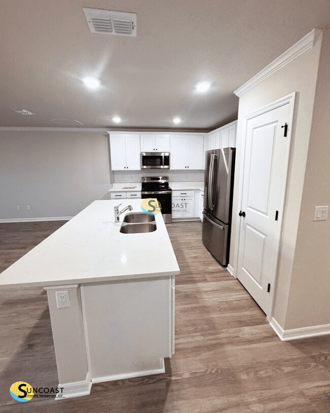 Foto del edificio - 20 Untermeyer Pl