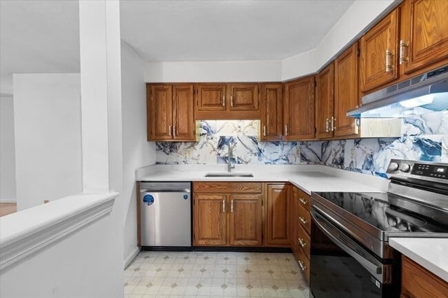 Foto del edificio - 610 S Franklin St