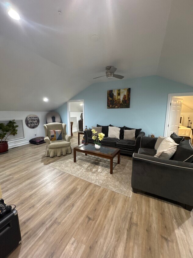 Foto principal - 10 Barclay Rd