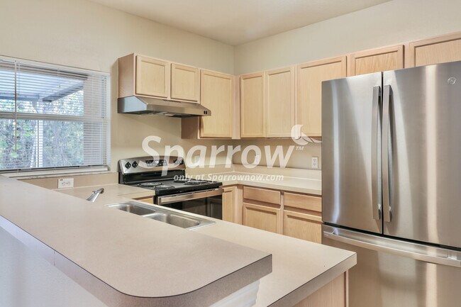 Foto del edificio - 1203 Baronscourt Drive