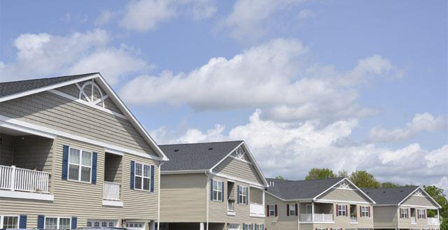 Building Photo - Colonial Manor Apartments