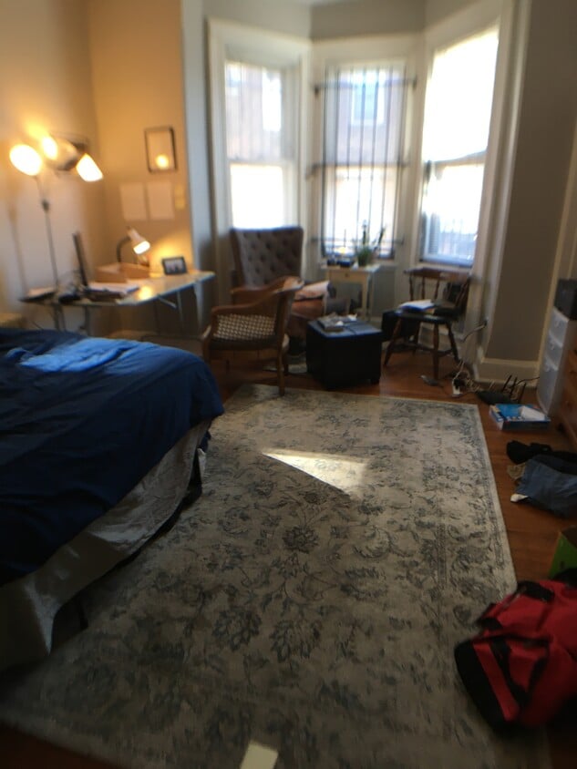 bedroom - 405 S 40th St