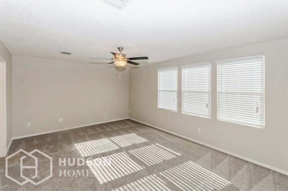 Building Photo - 3004 Deer Ridge Dr