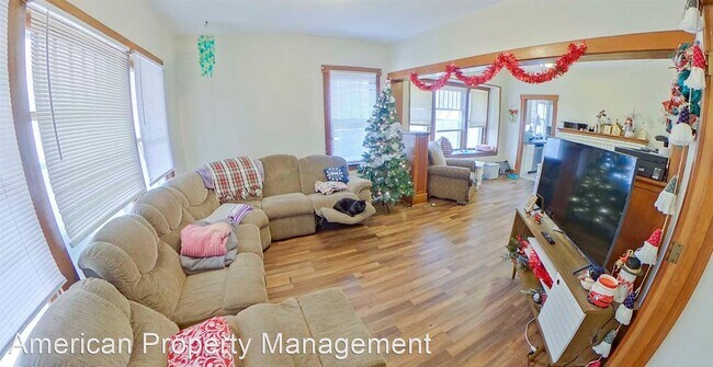 Building Photo - 4 br, 2 bath House - 830 Bertrand St