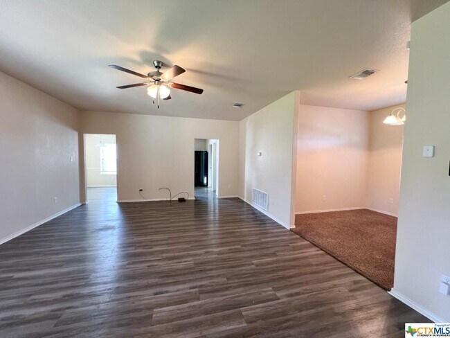 Building Photo - 1035 Hamilton Ln