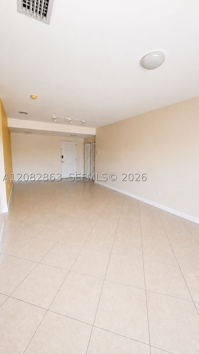 Building Photo - 2280 SW 32nd Ave