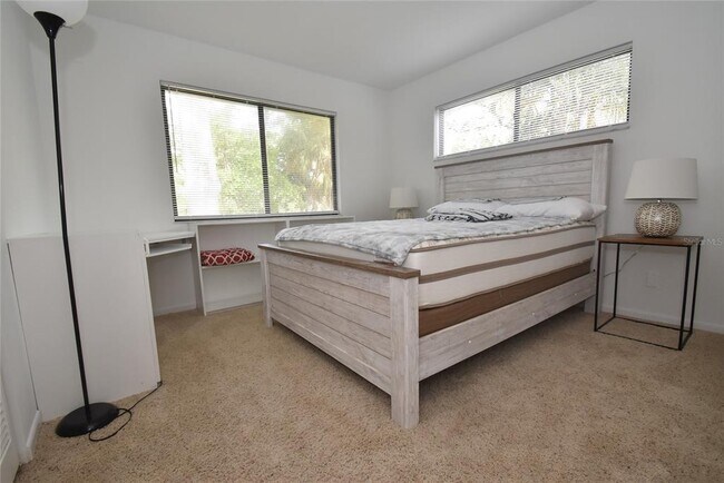 Foto del edificio - 1608 Bayhouse Point Dr