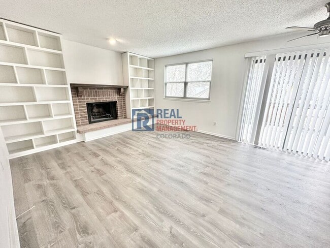 Building Photo - 3528 S Richfield St