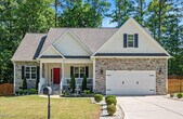 Foto principal - 330 Carolina Oaks Ave