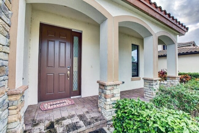 Building Photo - 8861 Sea Chase Dr