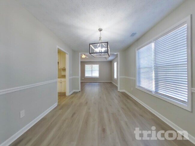 Foto del edificio - 1761 Silver Leaf Ct SW