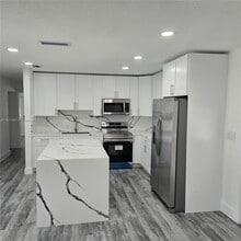 Building Photo - 3740 Percival Ave Building Photo - 3740 Percival Ave