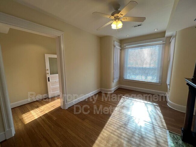 Foto del edificio - 32 Quincy Pl NE