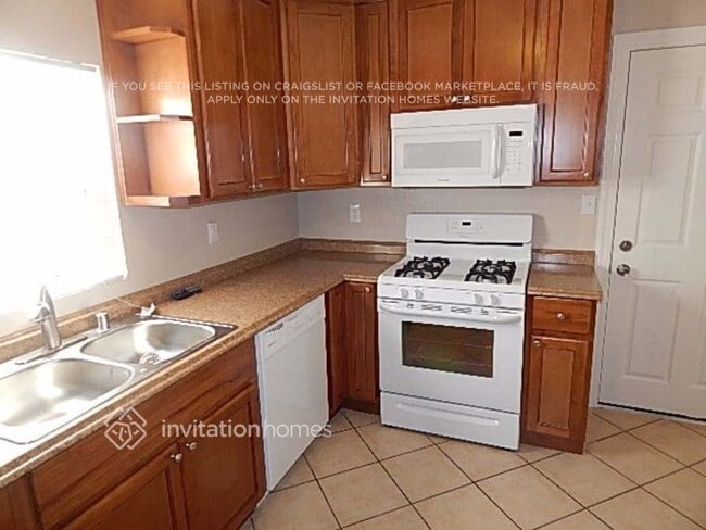 Building Photo - 3497 Halifax Way