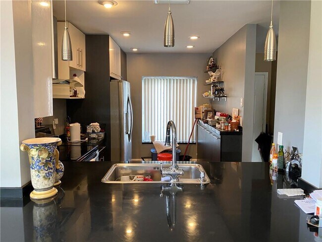 Foto del edificio - 9160 NW 45th St