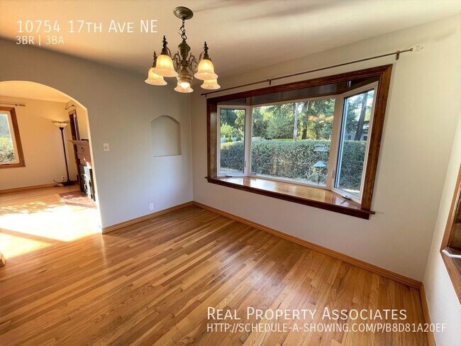 Building Photo - 10754 17th Ave NE