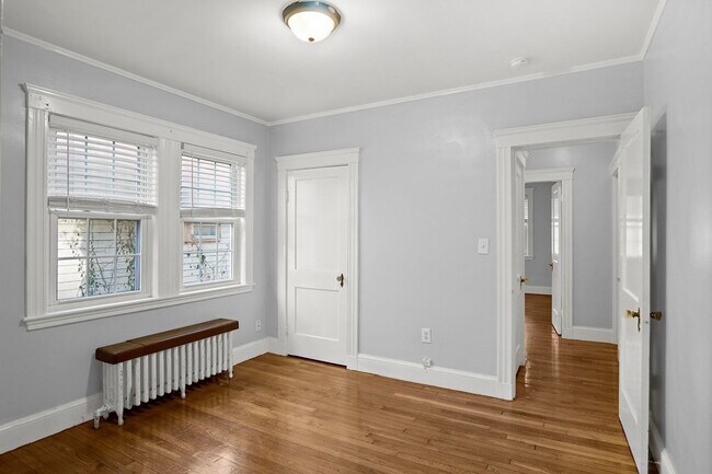 Building Photo - 130 Grove St