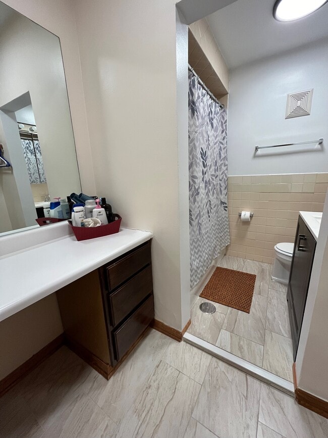 Foto del edificio - Dearborn North