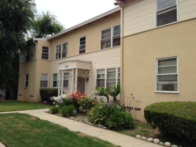 Foto del edificio - 2471 Silver Lake Blvd