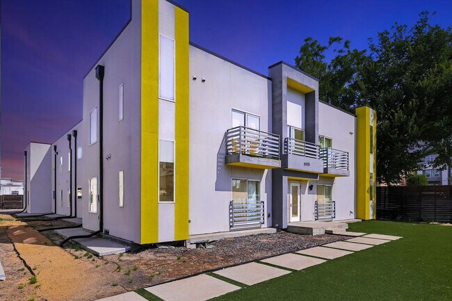 Foto del edificio - 5025 San Jacinto St