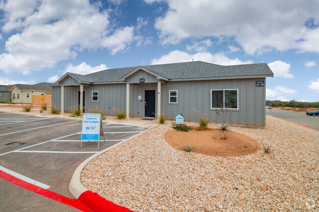 Building Photo - NorthCreek Cottages