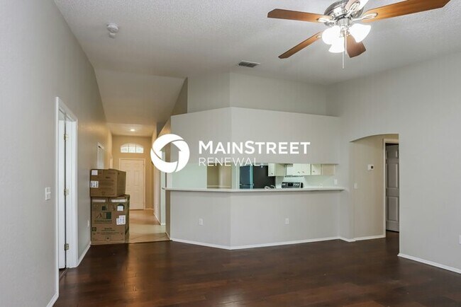 Building Photo - 5499 Moon Valley Dr