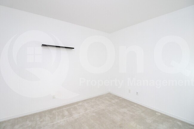 Building Photo - 19062 W Shangri La Rd