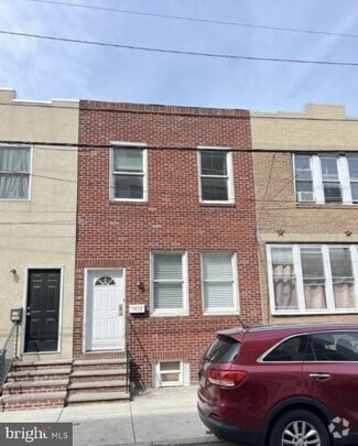 Building Photo - 1338 S 33rd St