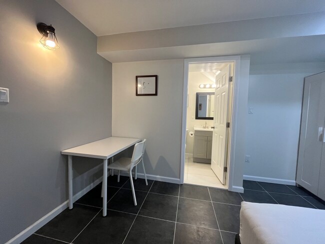 Foto del edificio - 2901 Glory Ct