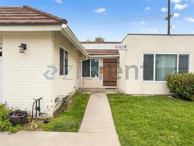 Foto del edificio - 8162 Havasu Cir