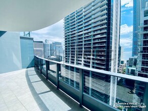 Building Photo - 1000 Brickell Ave