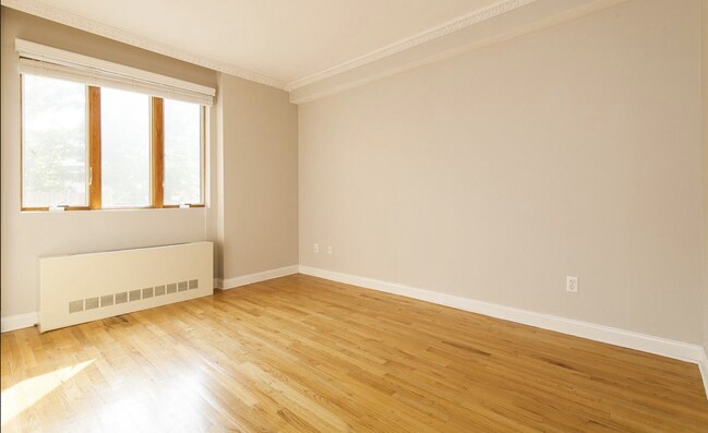 Foto del edificio - 9935 Shore Rd