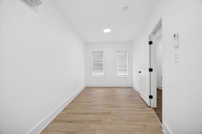 Foto del edificio - 2 Bedroom 3 Full Bathroom House!
