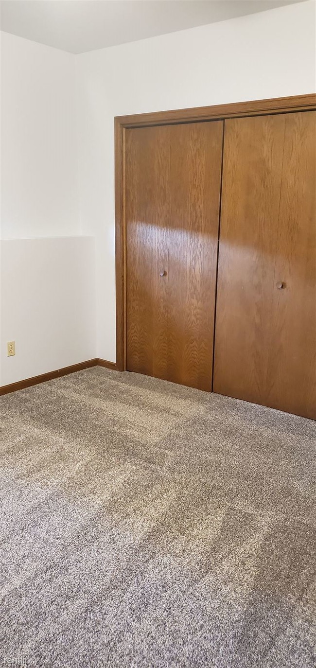 Building Photo - 3 br, 2 bath Duplex - 1817 Buchanan St