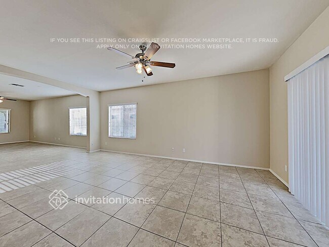 Building Photo - 17755 W Maui Ln