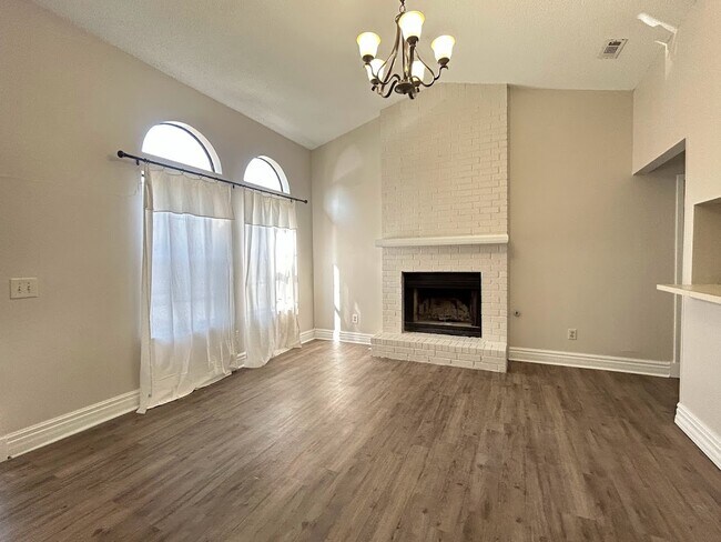 Foto del edificio - 4052 N Abington Ct