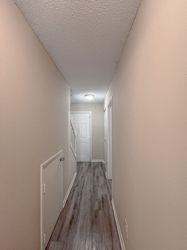 Interior Photo - Brynn Marr Village