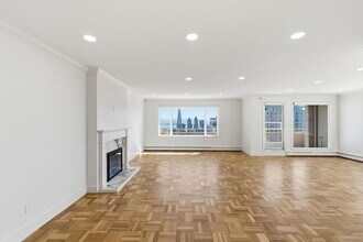 Building Photo - 1310 Jones St